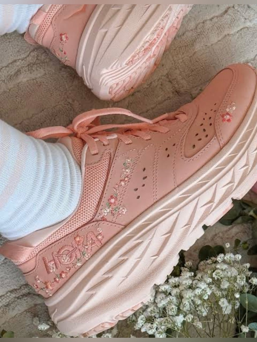 HOKA Vibrant Bloom Bondi L women size 9 preowned - Picture 5 of 16